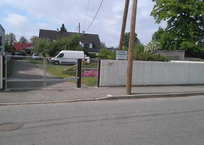 Jaani Külaliskorter